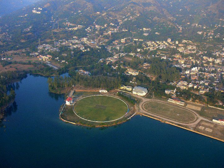 Luhnu Ground